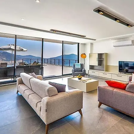 Sleeps 8 With Pool And Air Con Villa
