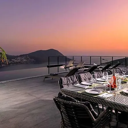 Sleeps 8 With Pool And Air Con * Kalkan