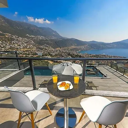 Sleeps 8 With Pool And Air Con * Kalkan
